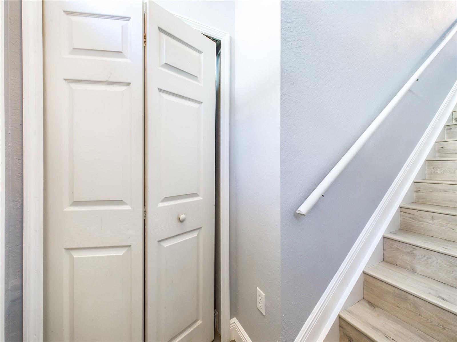 5521 Rosehill Rd #203 Property Photo 3