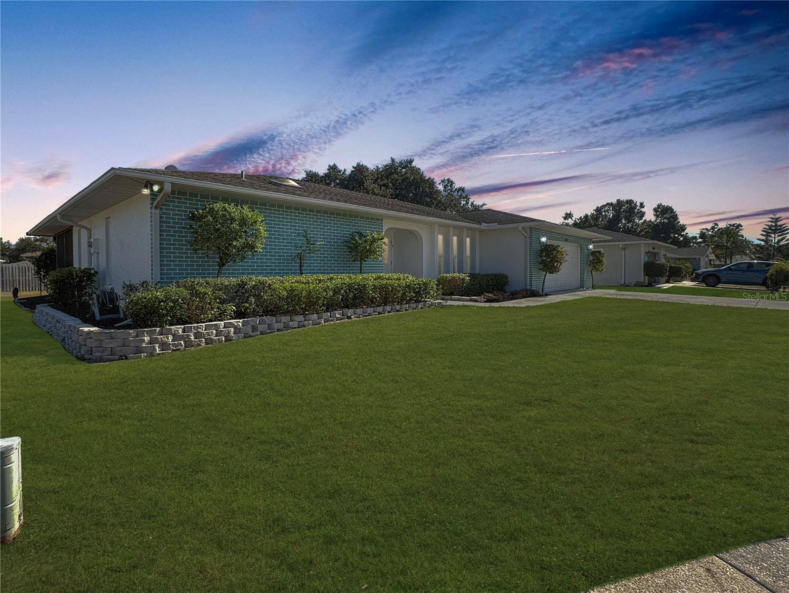 2042 Country Meadows Pl Property Photo 24