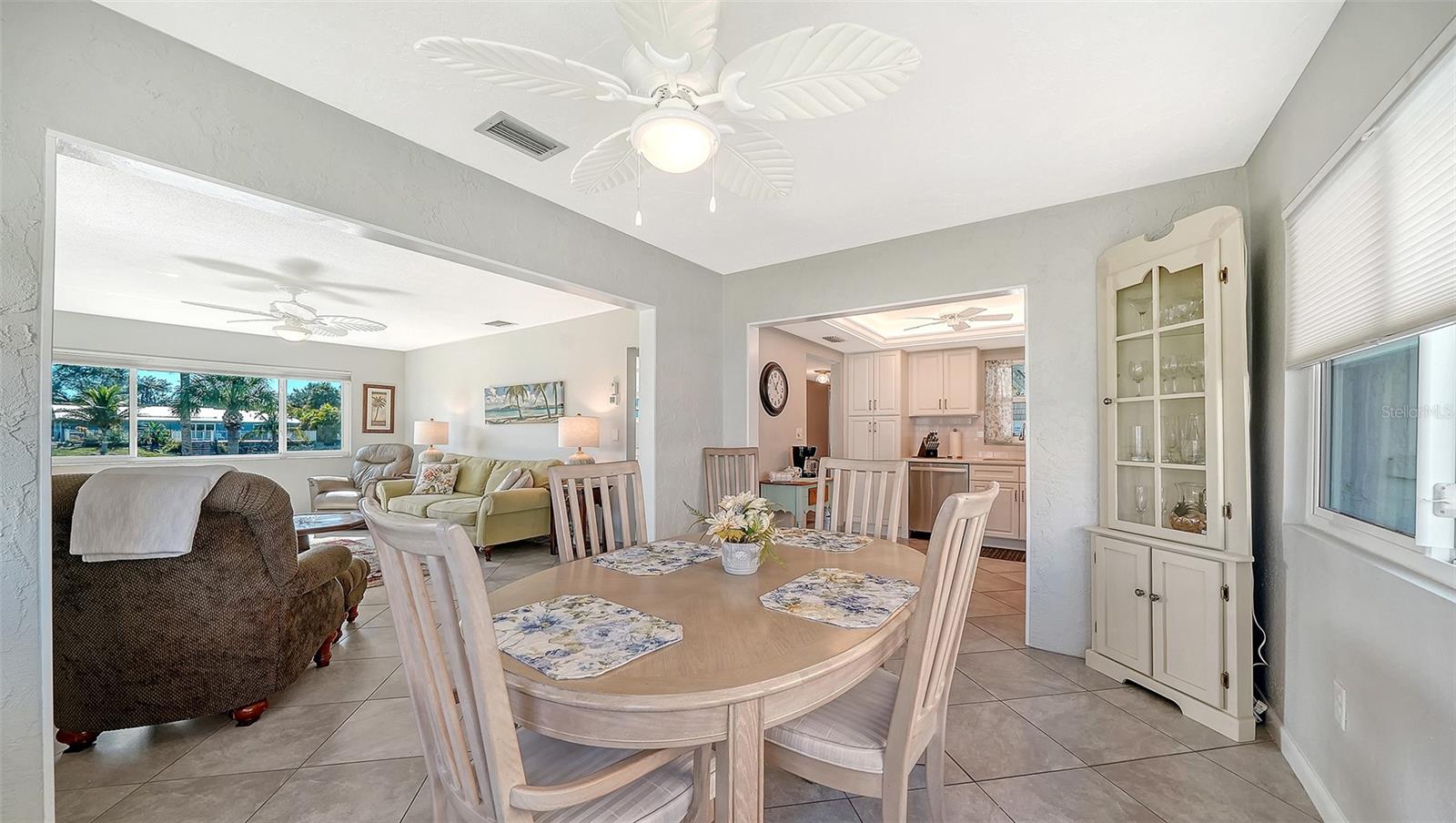 2657 Riverbluff Pkwy #v122 Property Photo 12