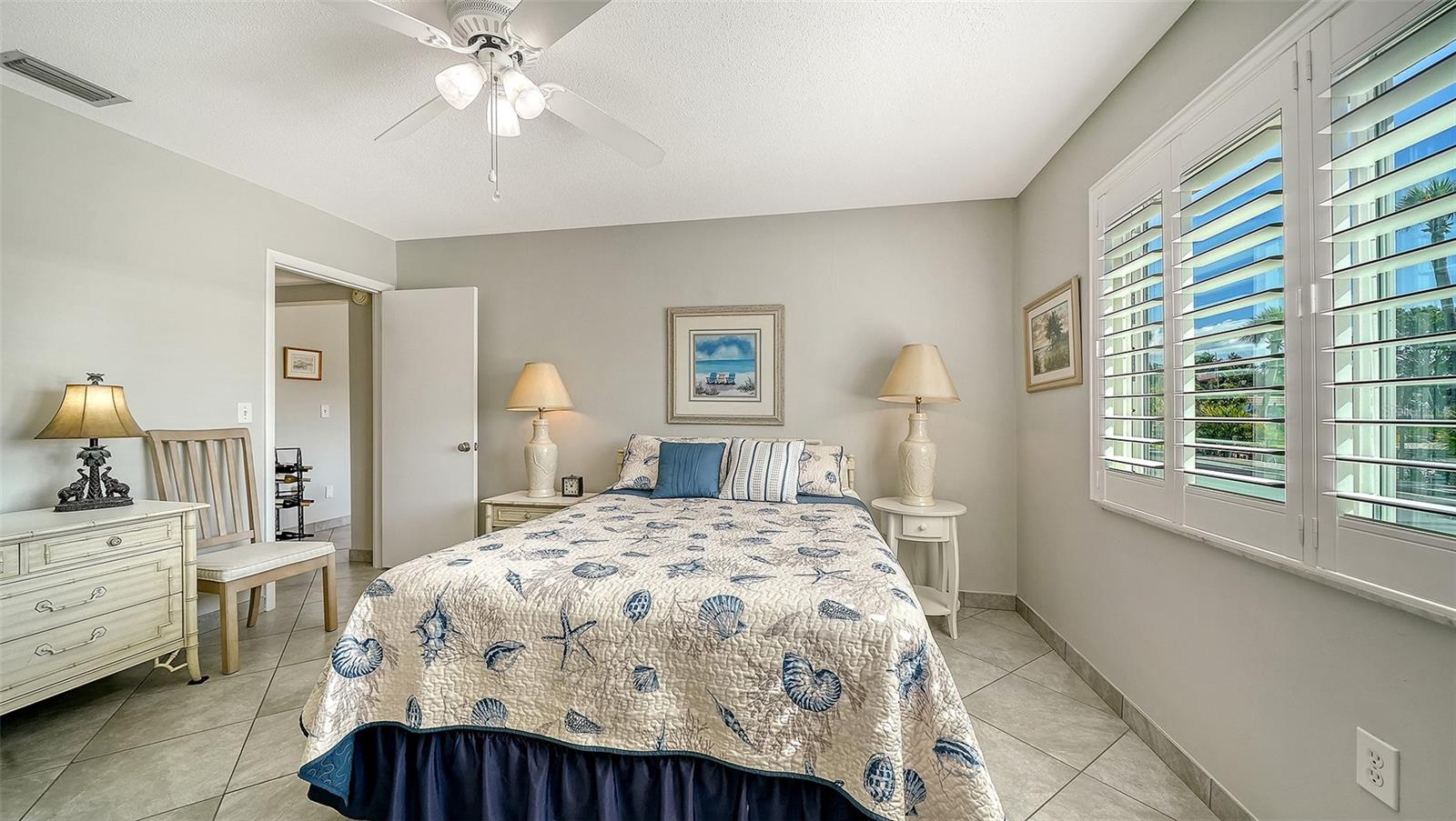 2657 Riverbluff Pkwy #v122 Property Photo 15