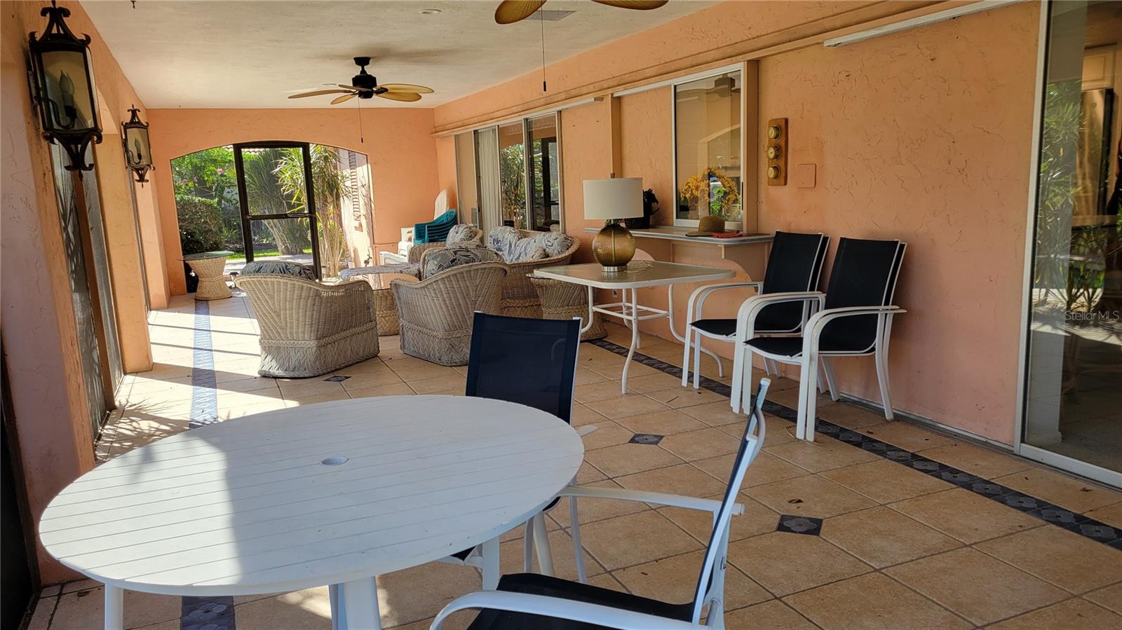 638 S Owl Dr Property Photo 26