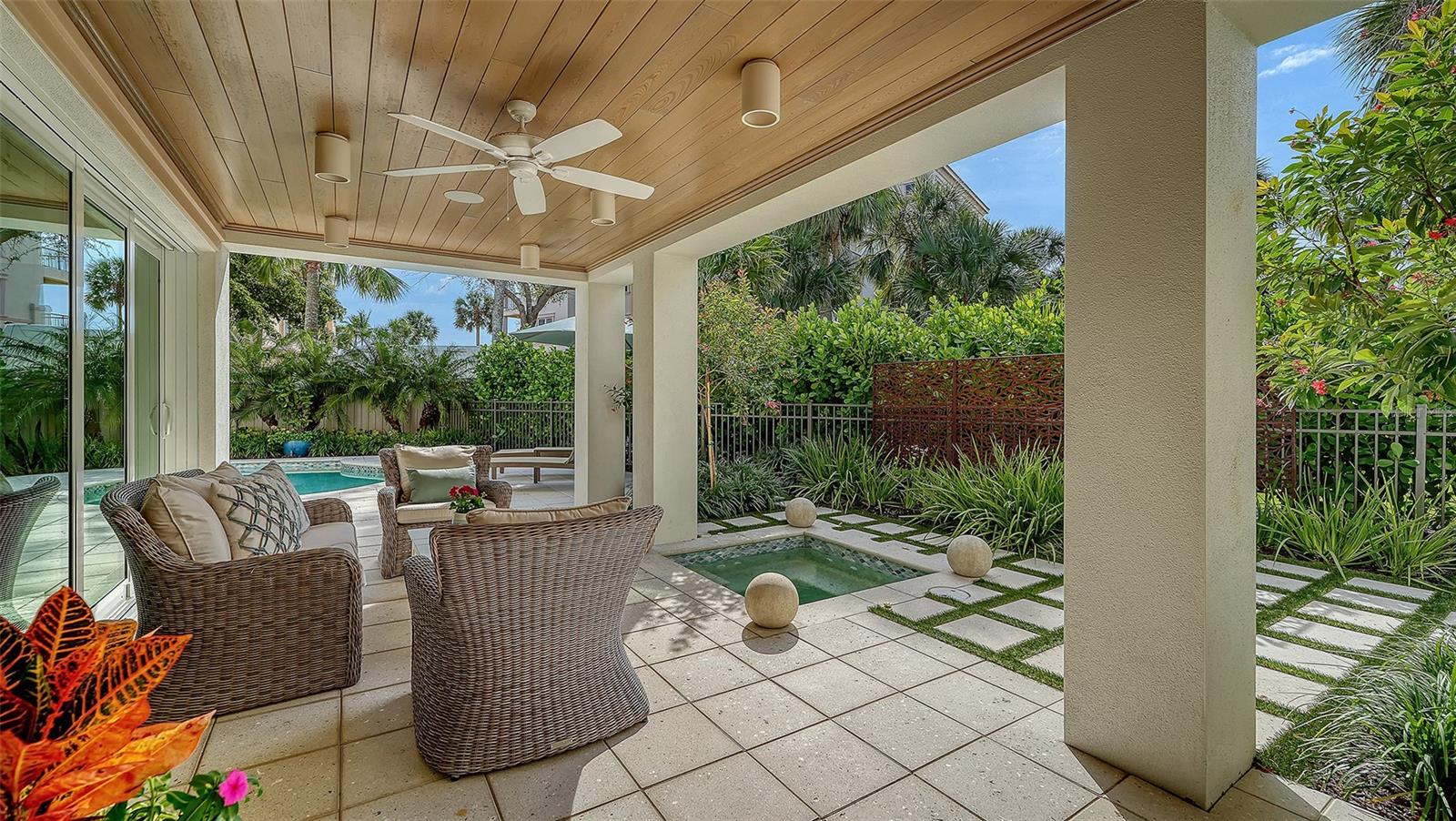 5005 Gulf Of Mexico Dr #4 Property Photo 51
