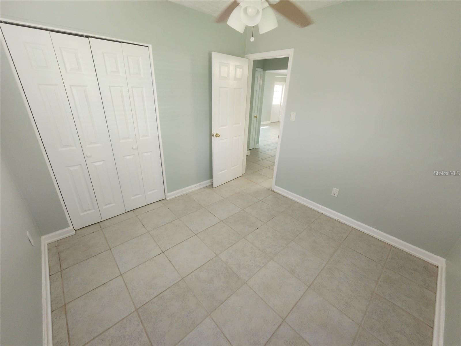 109 21st St Ne Property Photo 9