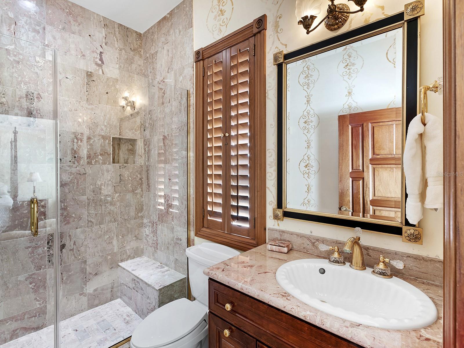 1310 S Lake Shore Dr Property Photo 39