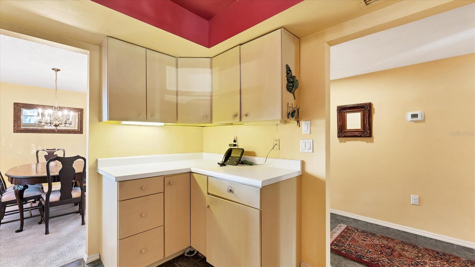 3823 Glen Oaks Dr E #83 Property Photo 11