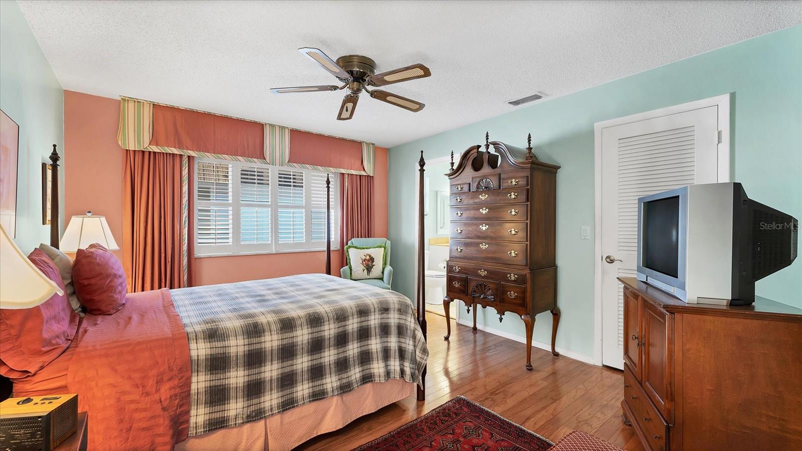 3823 Glen Oaks Dr E #83 Property Photo 16