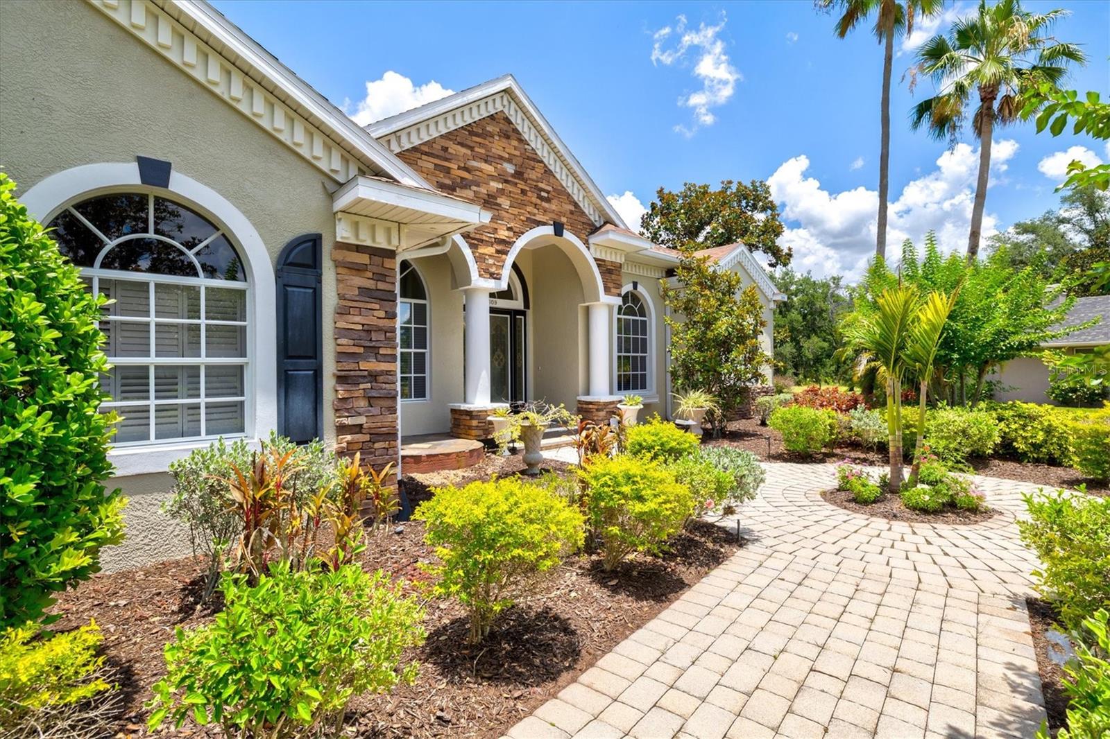 13609 18th Pl E Property Photo 6