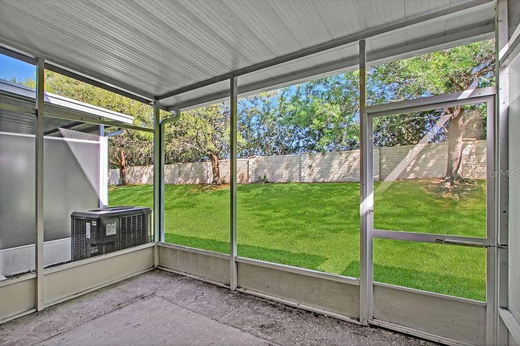 7155 83rd Dr E Property Photo 9