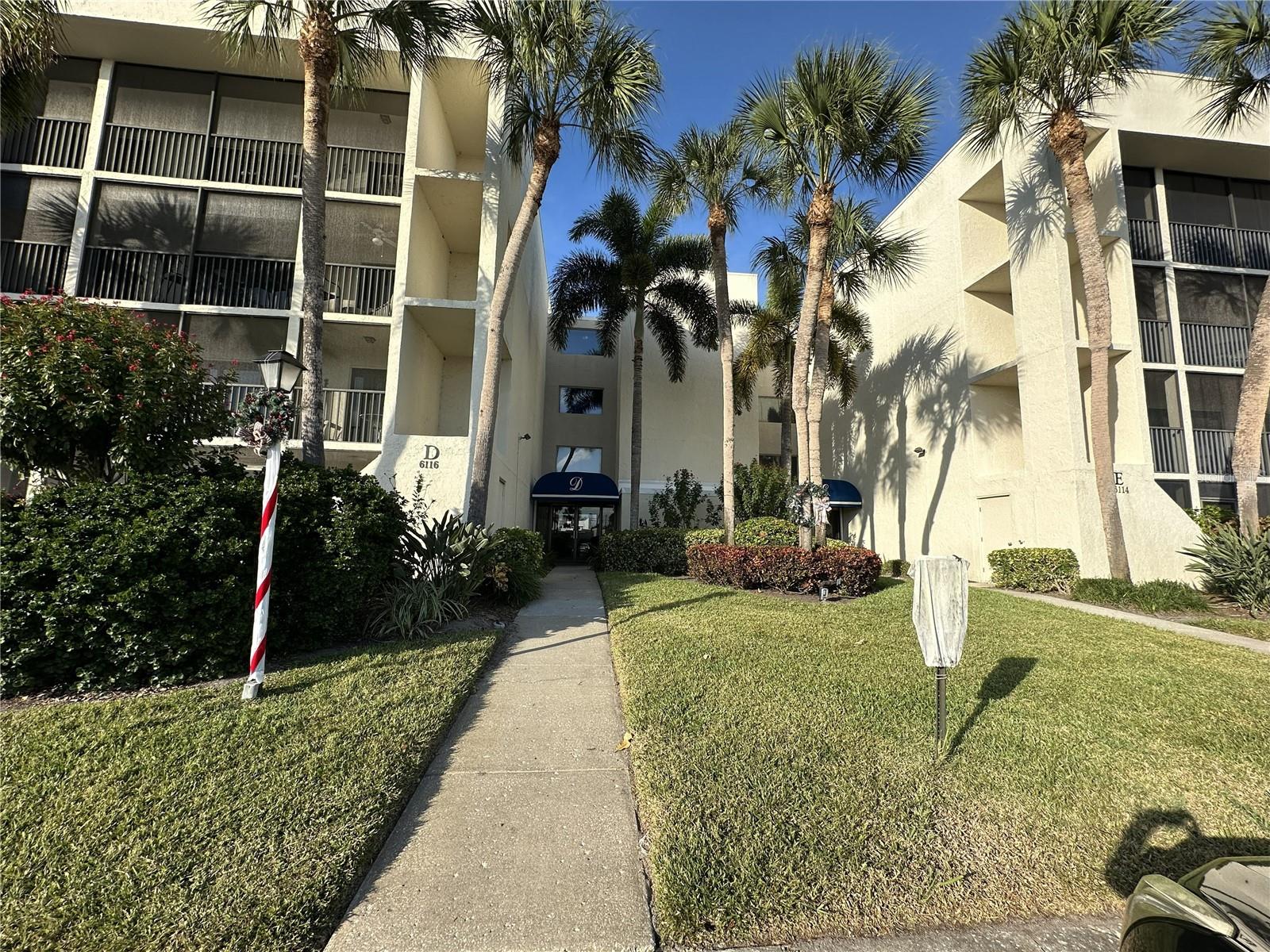 6116 43rd St W #401d Property Photo 15