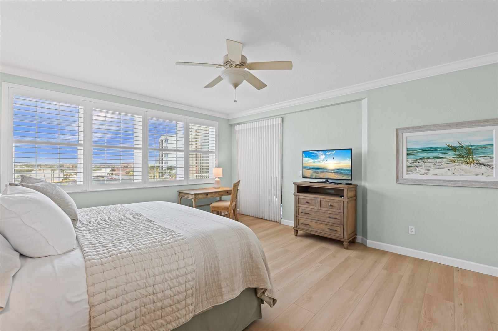 1260 Dolphin Bay Way #404 Property Photo 29