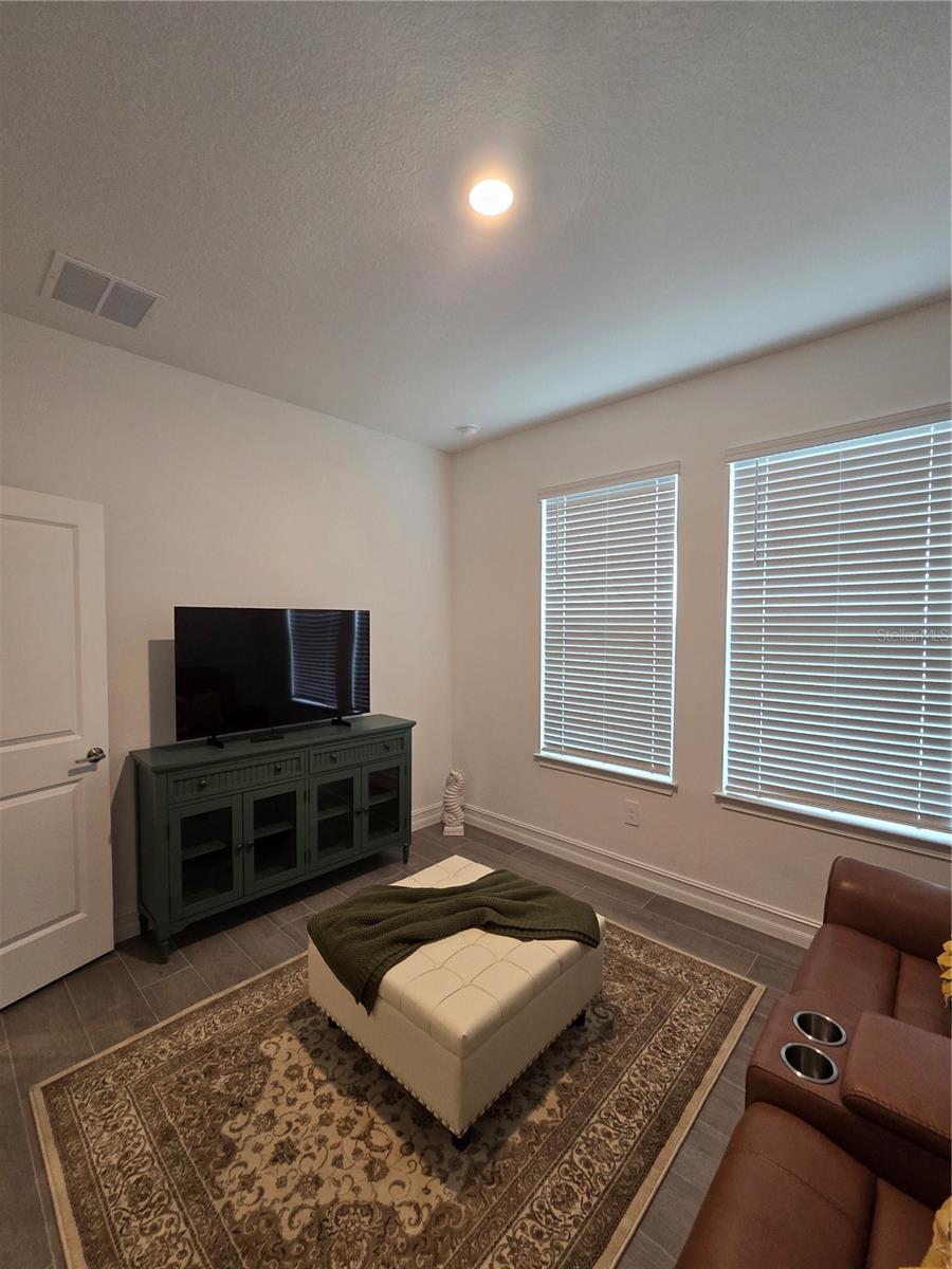 7518 117th Ln E Property Photo 8
