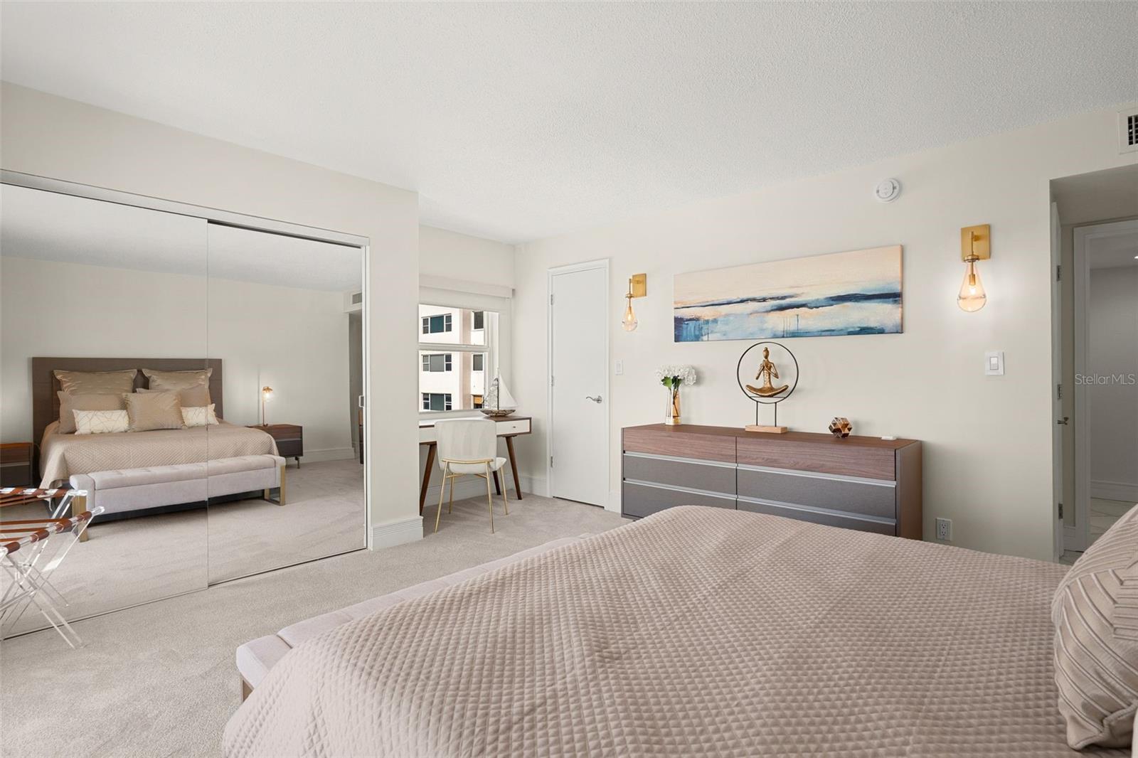 1750 Benjamin Franklin Dr #8d Property Photo 24