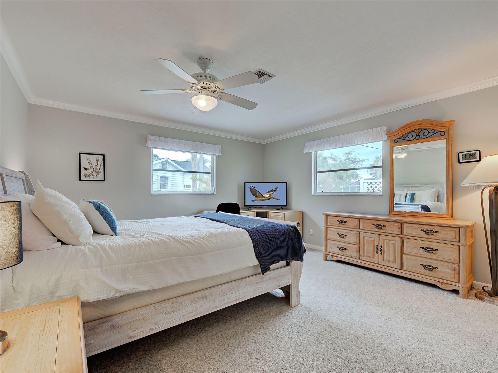 325 Fiesole St Property Photo 16