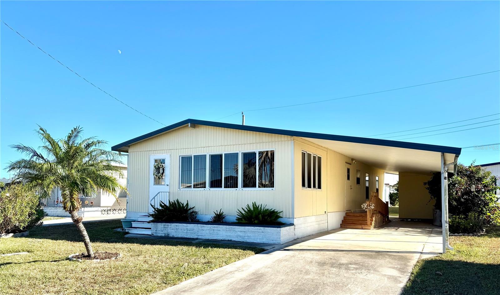 340 PEACE MNR Property Photo 1