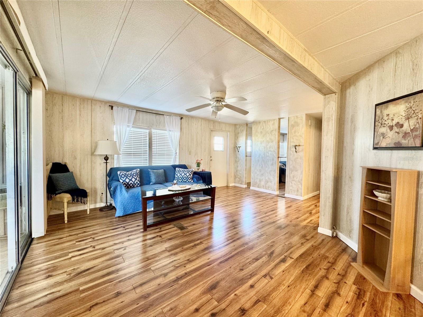 340 Peace Mnr Property Photo 5