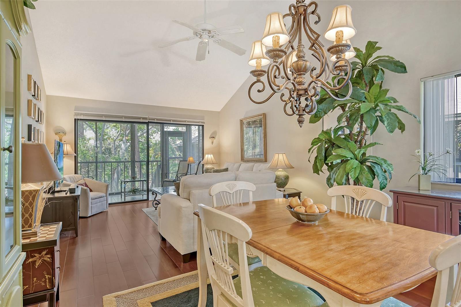 1720 Glenhouse Dr #gl430 Property Photo 4