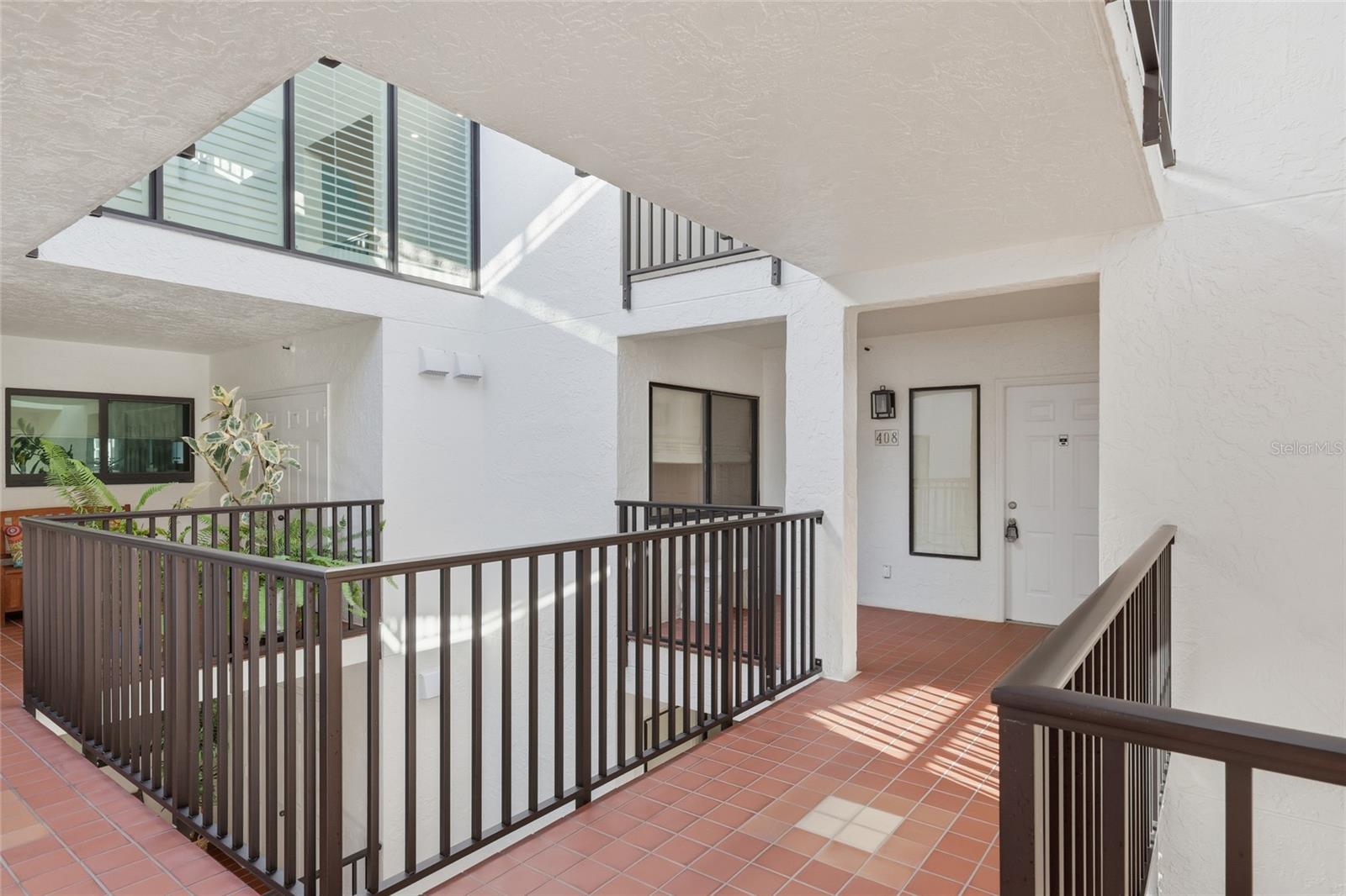 1425 Gulf Of Mexico Dr #408 Property Photo 6