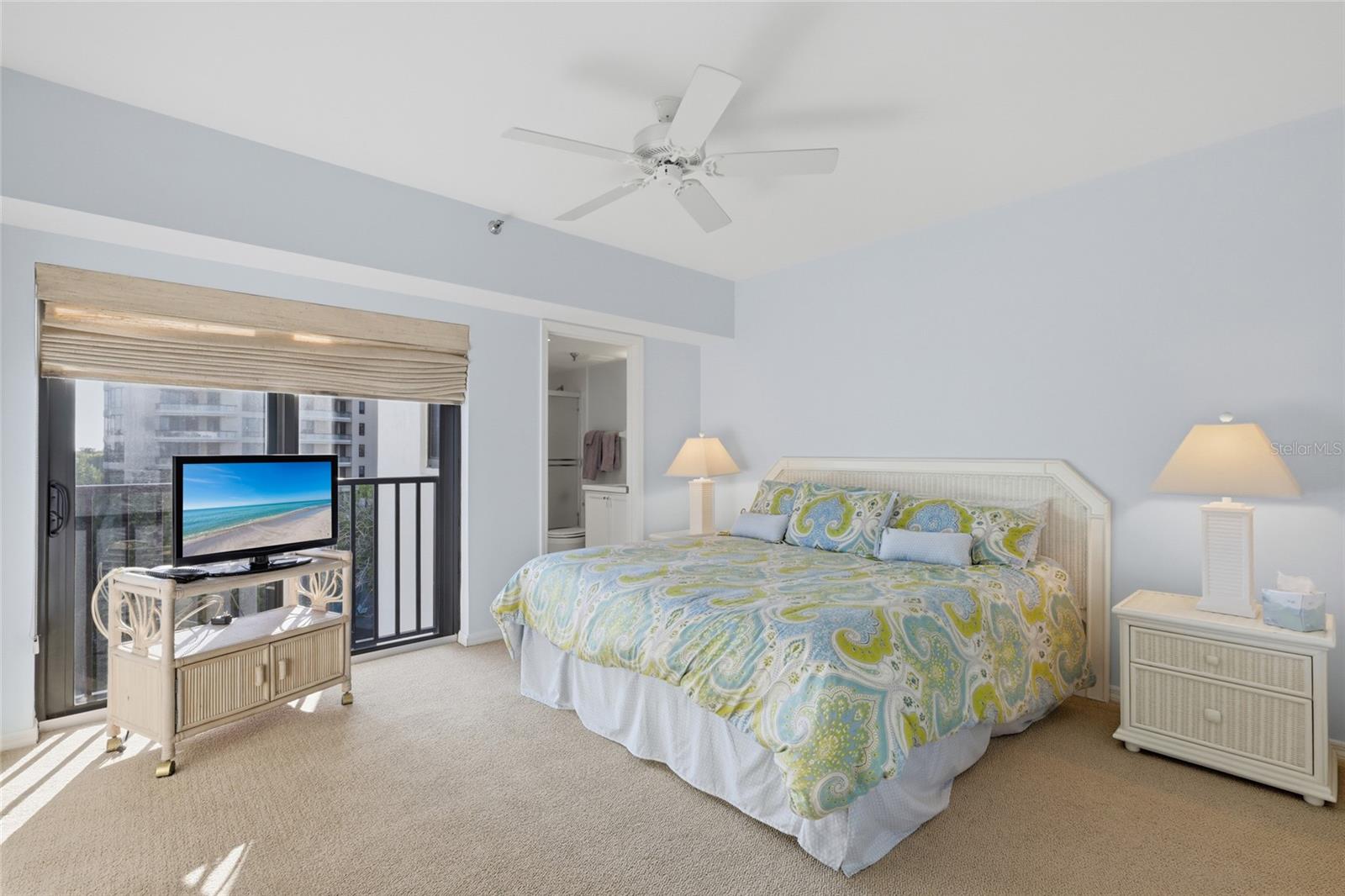 1425 Gulf Of Mexico Dr #408 Property Photo 9