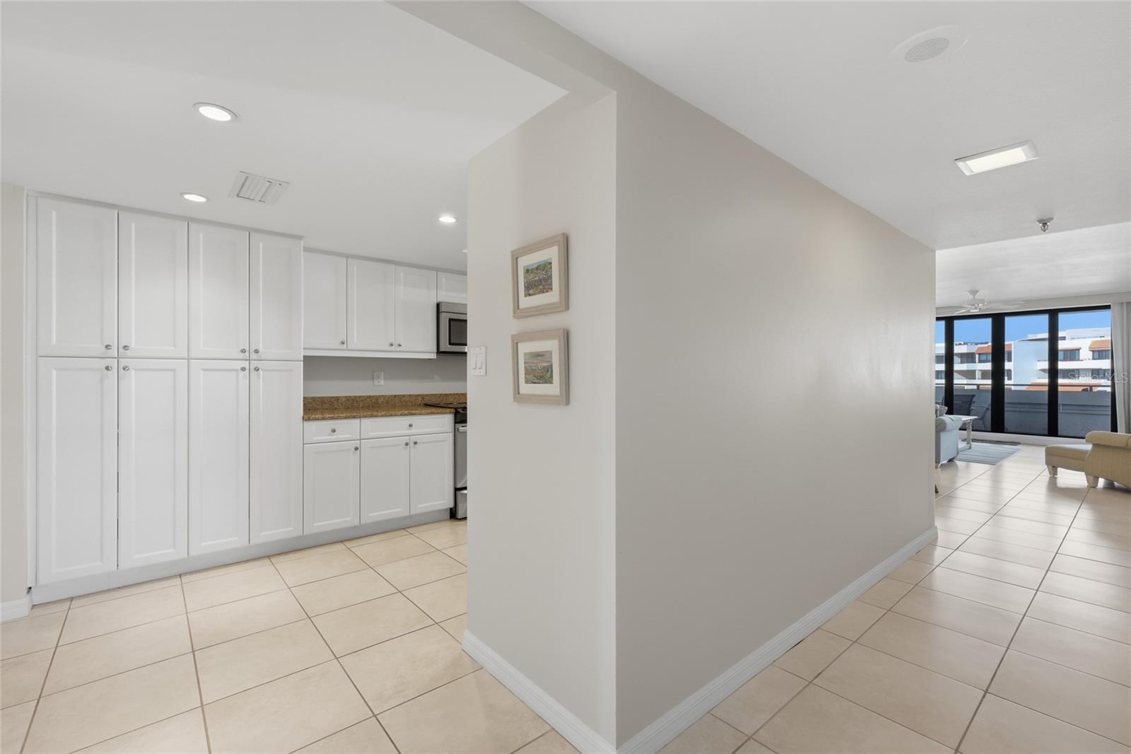 1425 Gulf Of Mexico Dr #408 Property Photo 15