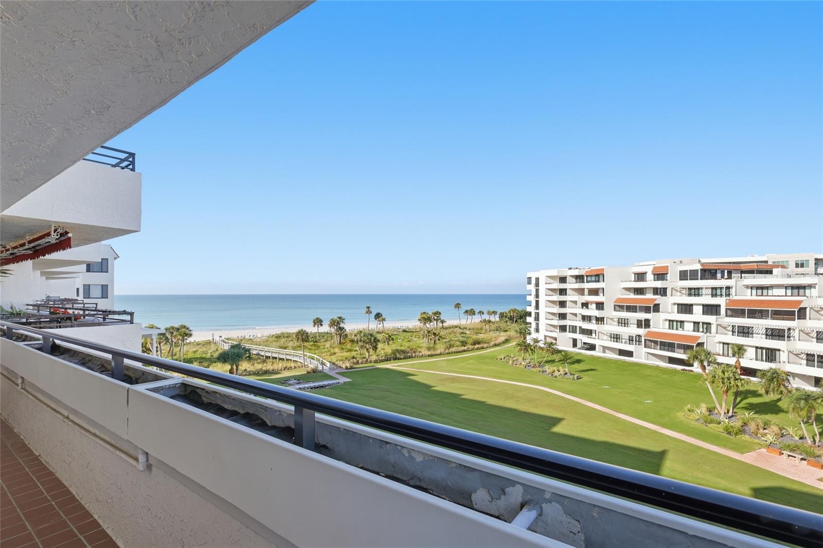 1425 Gulf Of Mexico Dr #408 Property Photo 30