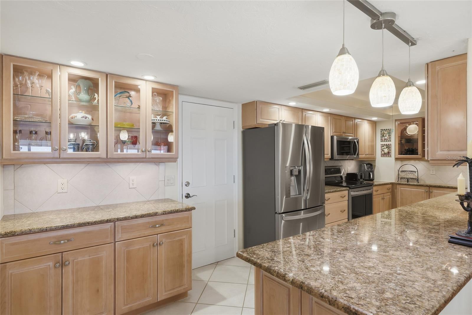 1750 Benjamin Franklin Dr #9b Property Photo 10