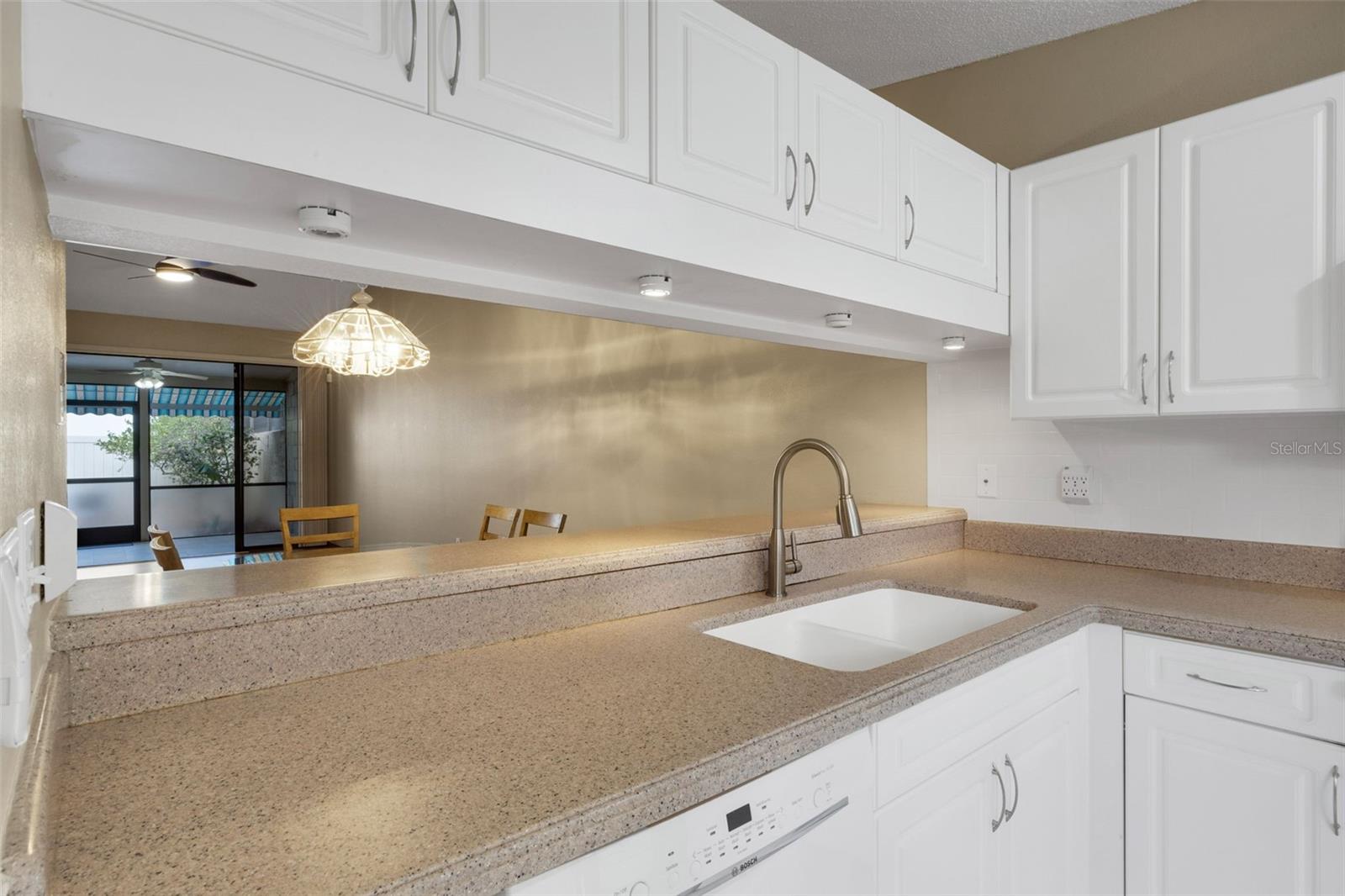3441 Beekman Pl #40 Property Photo 16