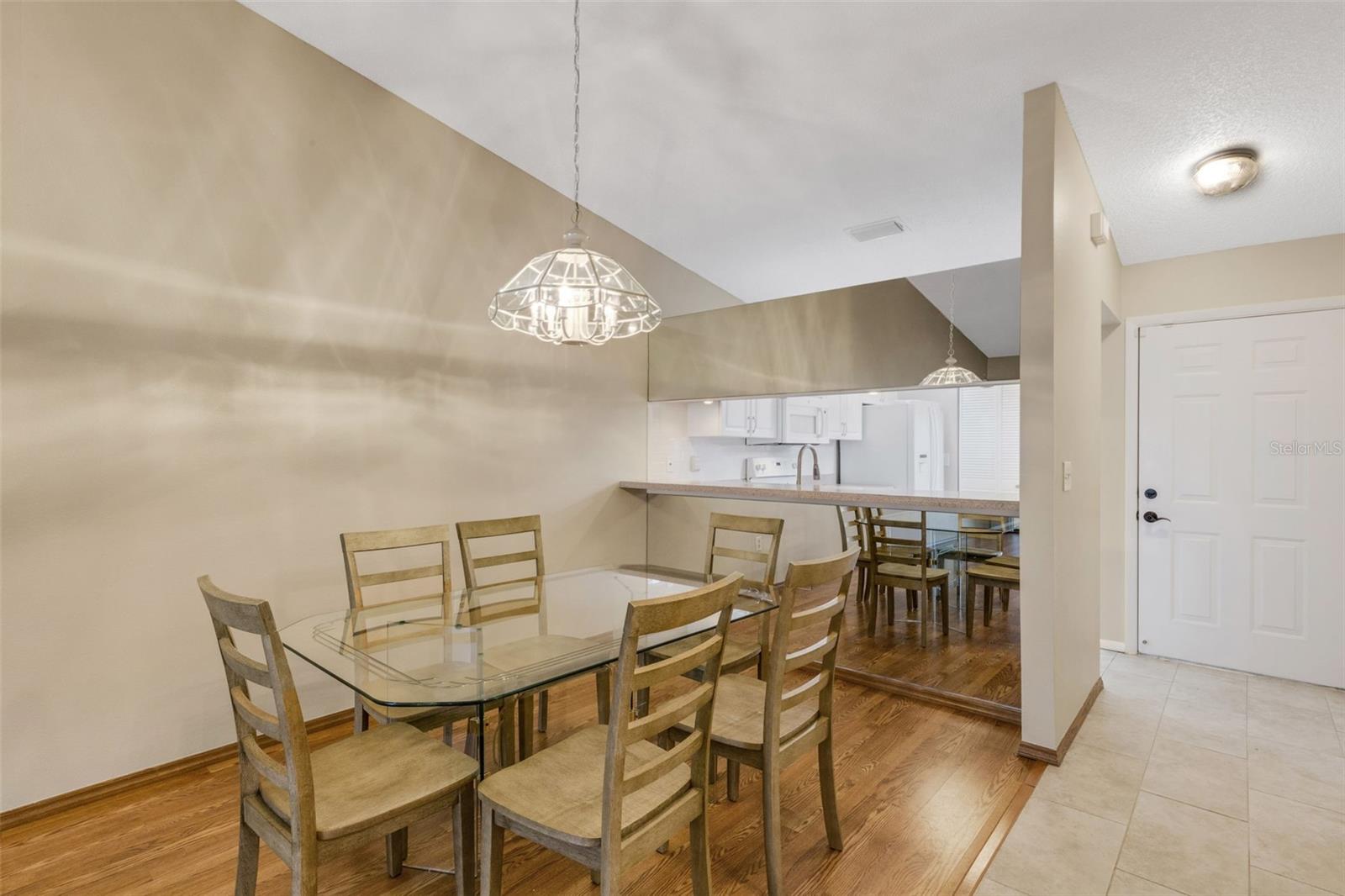 3441 Beekman Pl #40 Property Photo 17