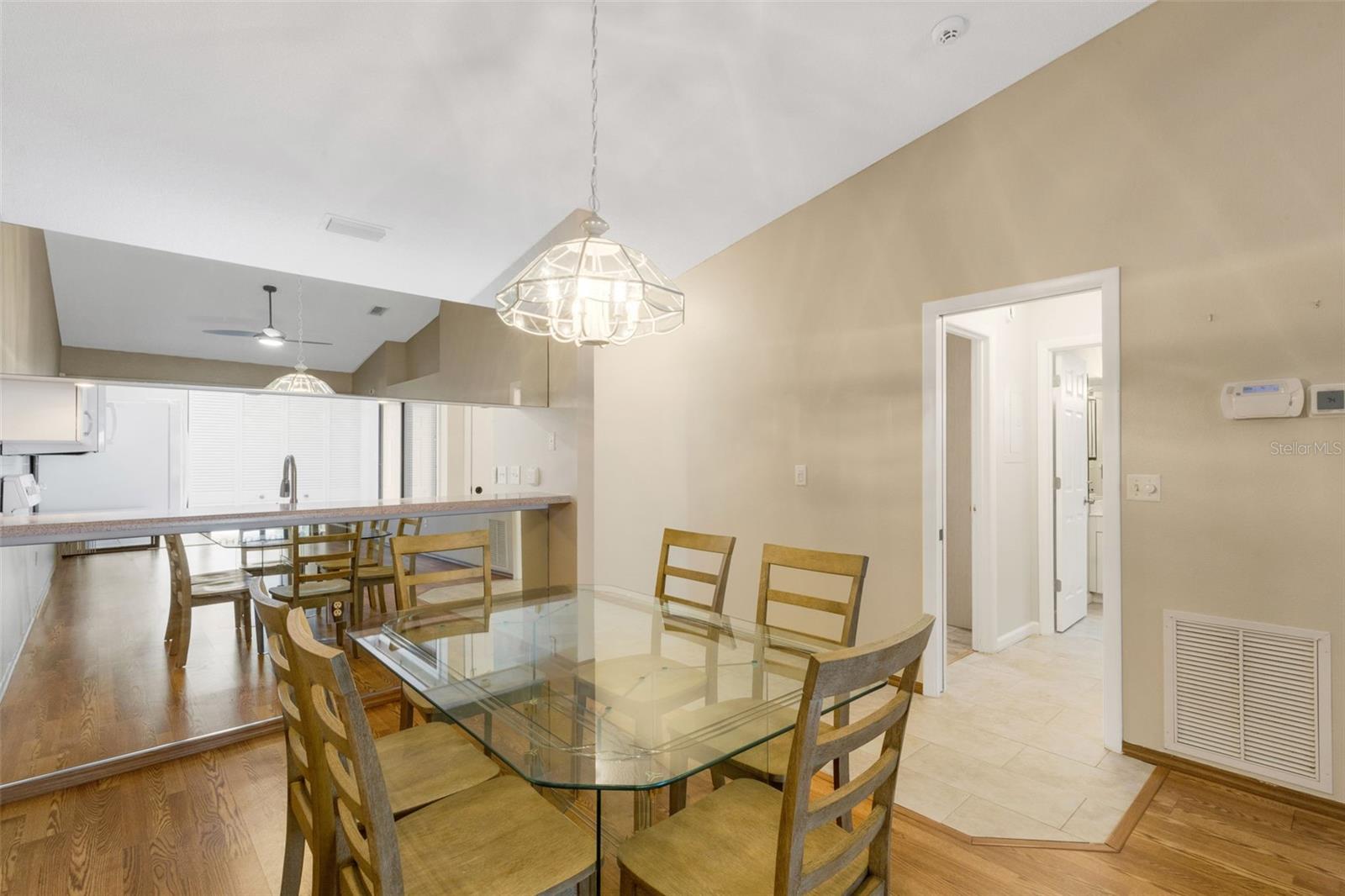 3441 Beekman Pl #40 Property Photo 23