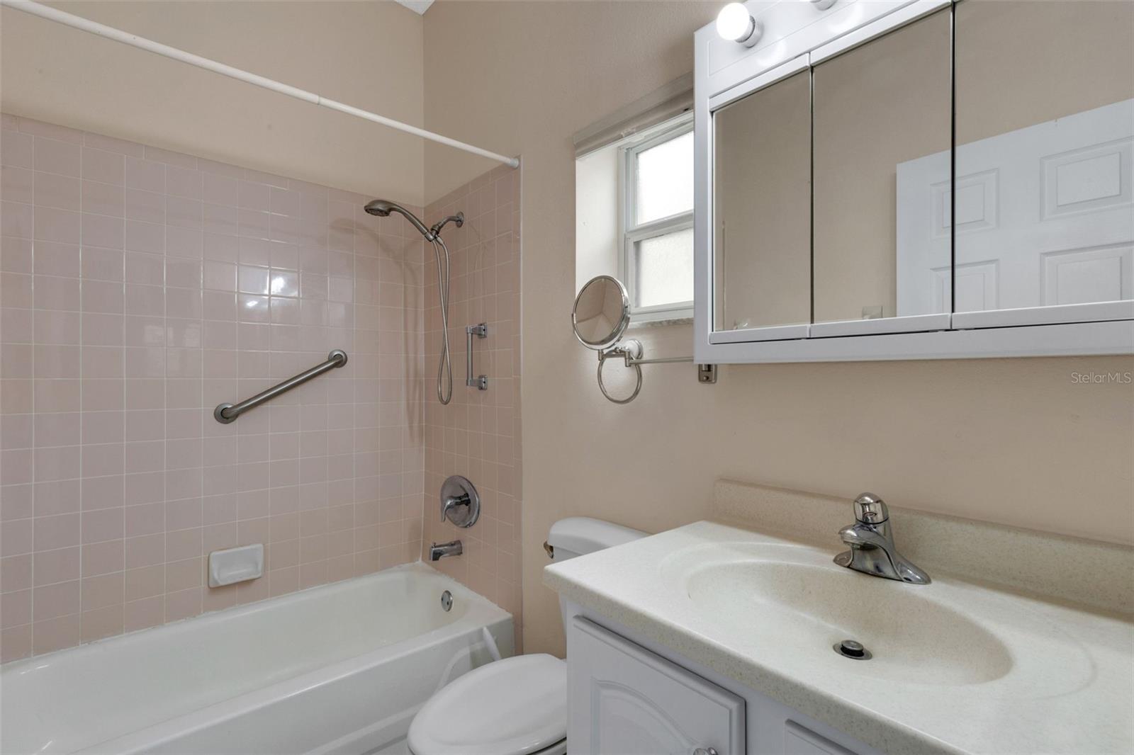 3441 Beekman Pl #40 Property Photo 44