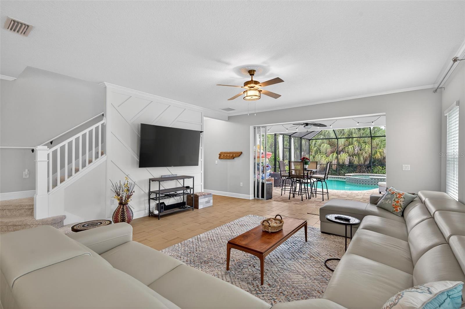 10610 Crooked Creek Ct Property Photo 8