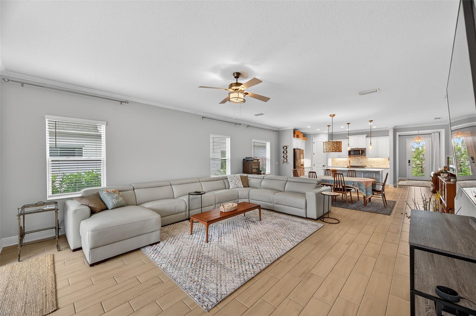 10610 Crooked Creek Ct Property Photo 9