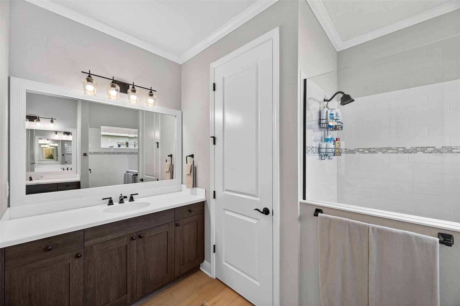 10610 Crooked Creek Ct Property Photo 19
