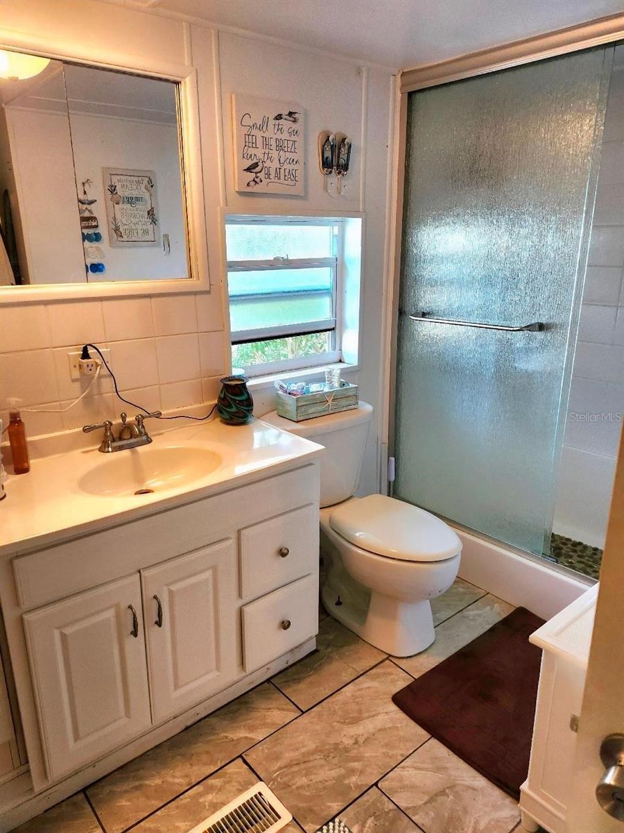 6619 New Jersey St Property Photo 17