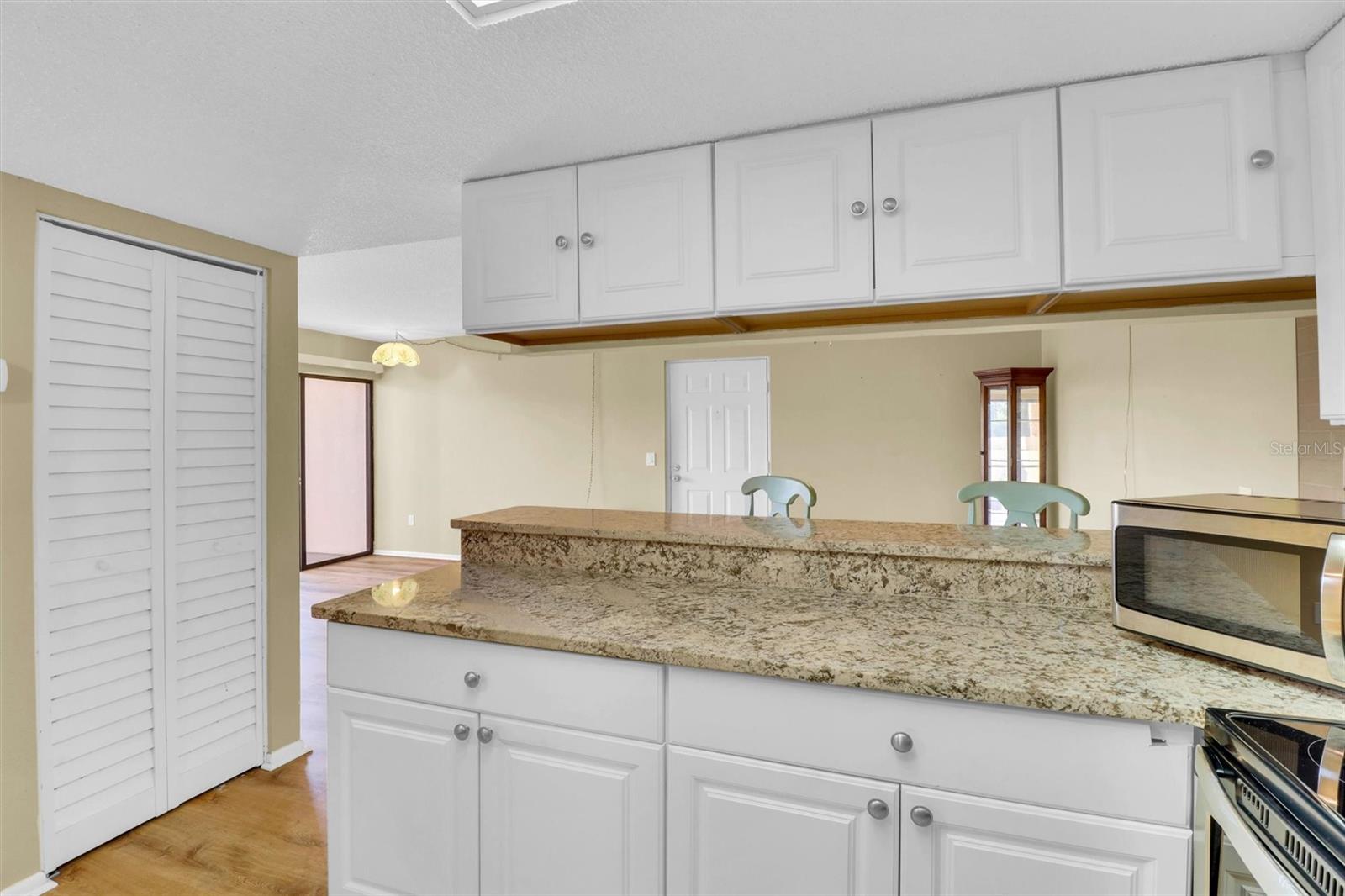 1515 Forrest Nelson Blvd #n104 Property Photo 16
