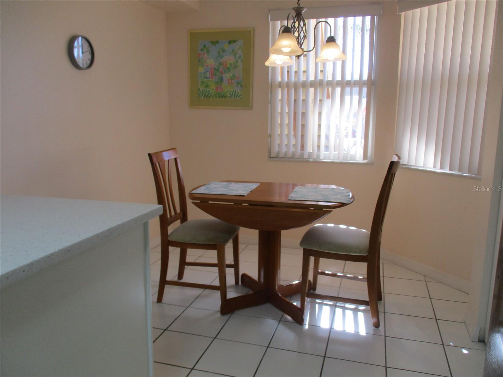 1620 Fairway Trce #a Property Photo 6