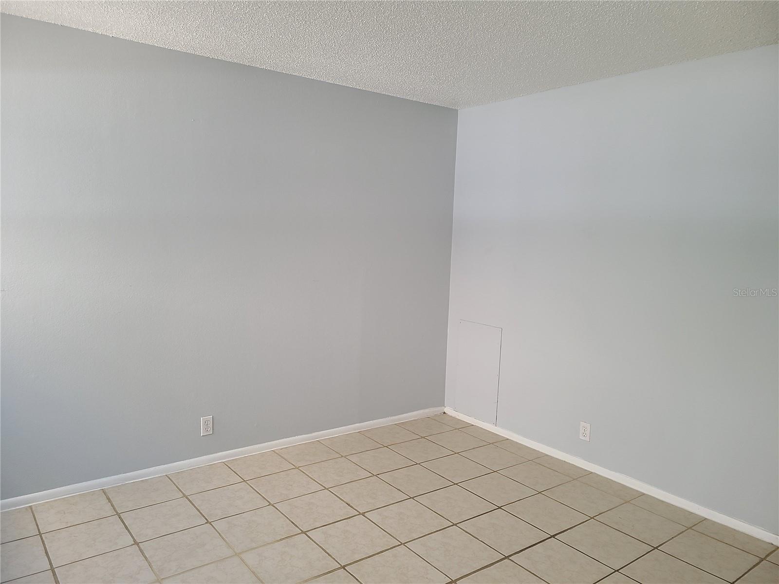 2763 Woodgate Ln #207 Property Photo 6