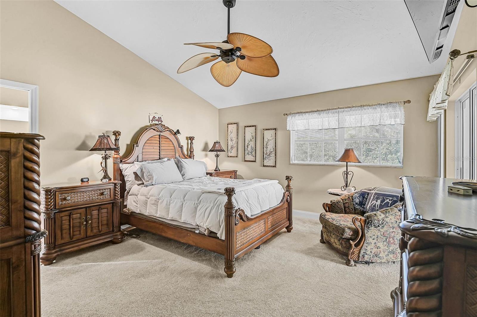 4041 Murfield Dr E Property Photo 13