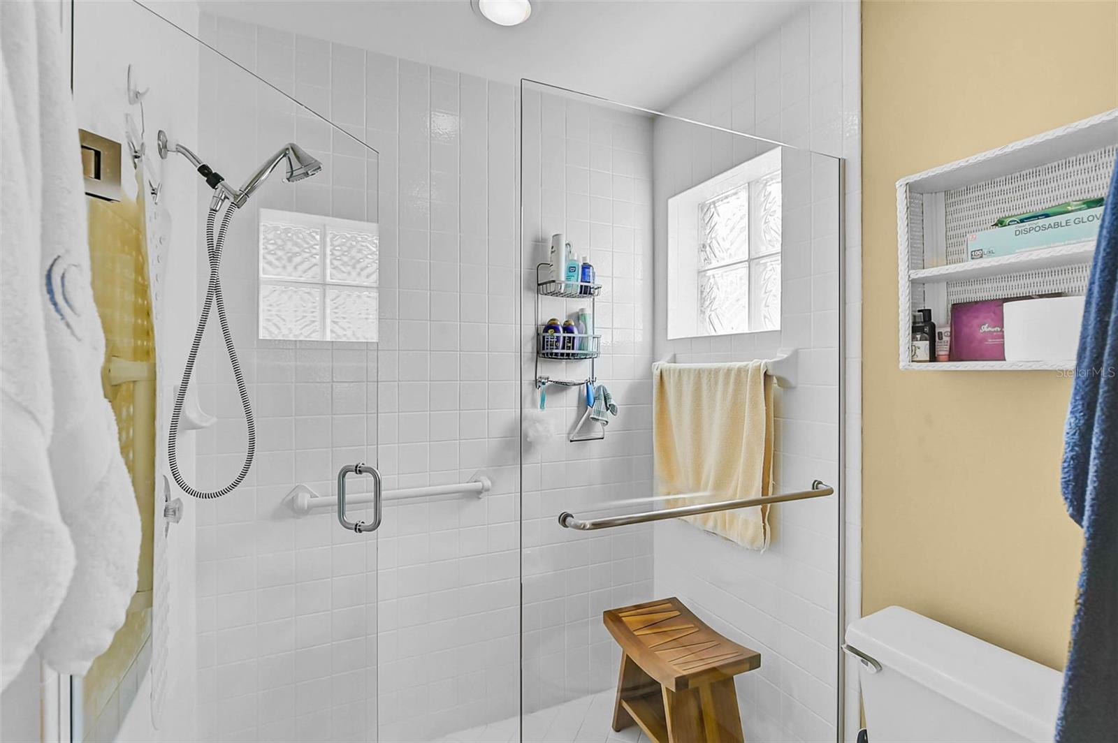 4041 Murfield Dr E Property Photo 19