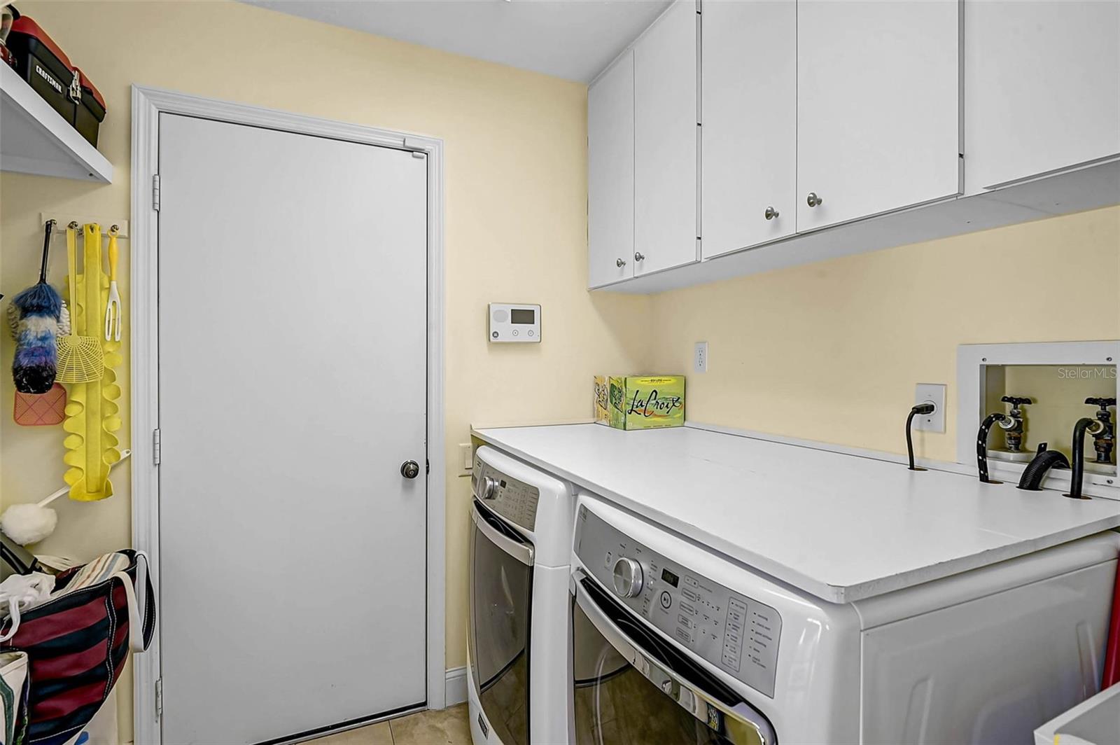 4041 Murfield Dr E Property Photo 22