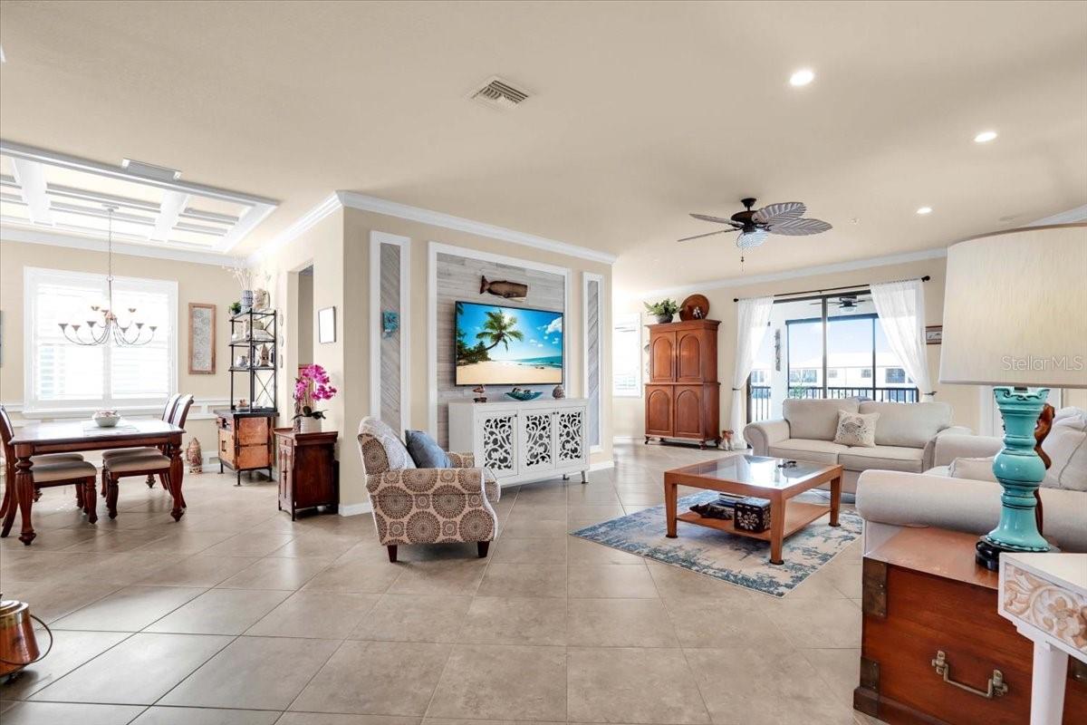 20201 Ragazza Cir #201 Property Photo 16