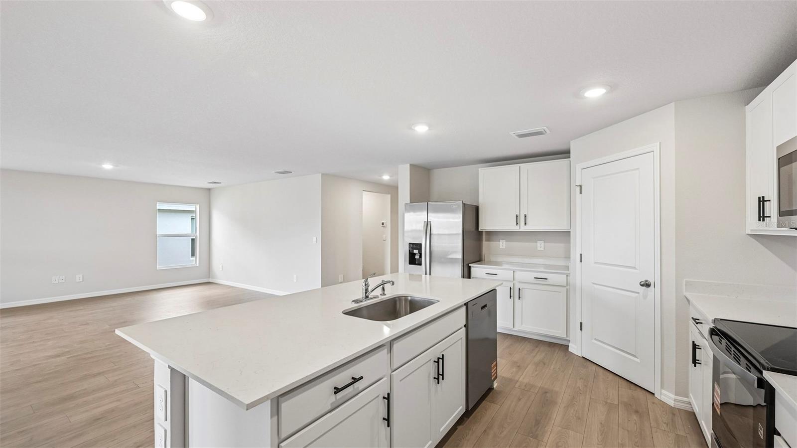 13119 Bending Creek Trl Property Photo 6