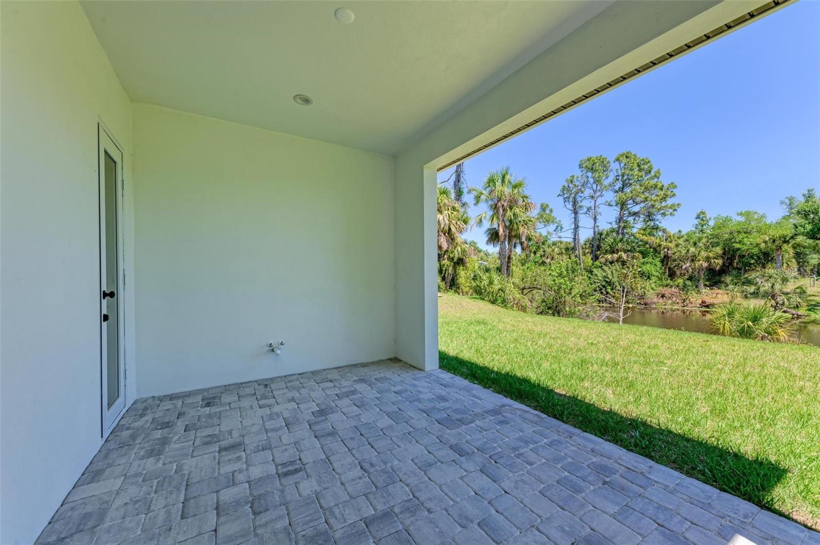 3260 Abbotsford St Property Photo 57