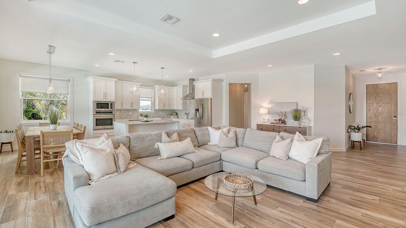 6136 Hollywood Blvd Property Photo 8