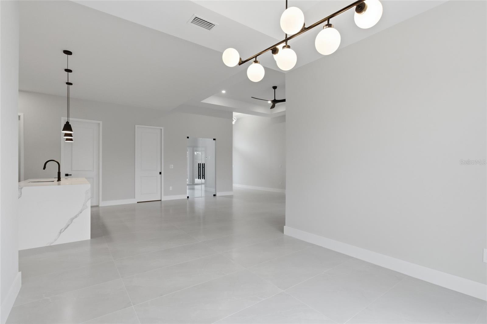9660 President Cir Property Photo 14