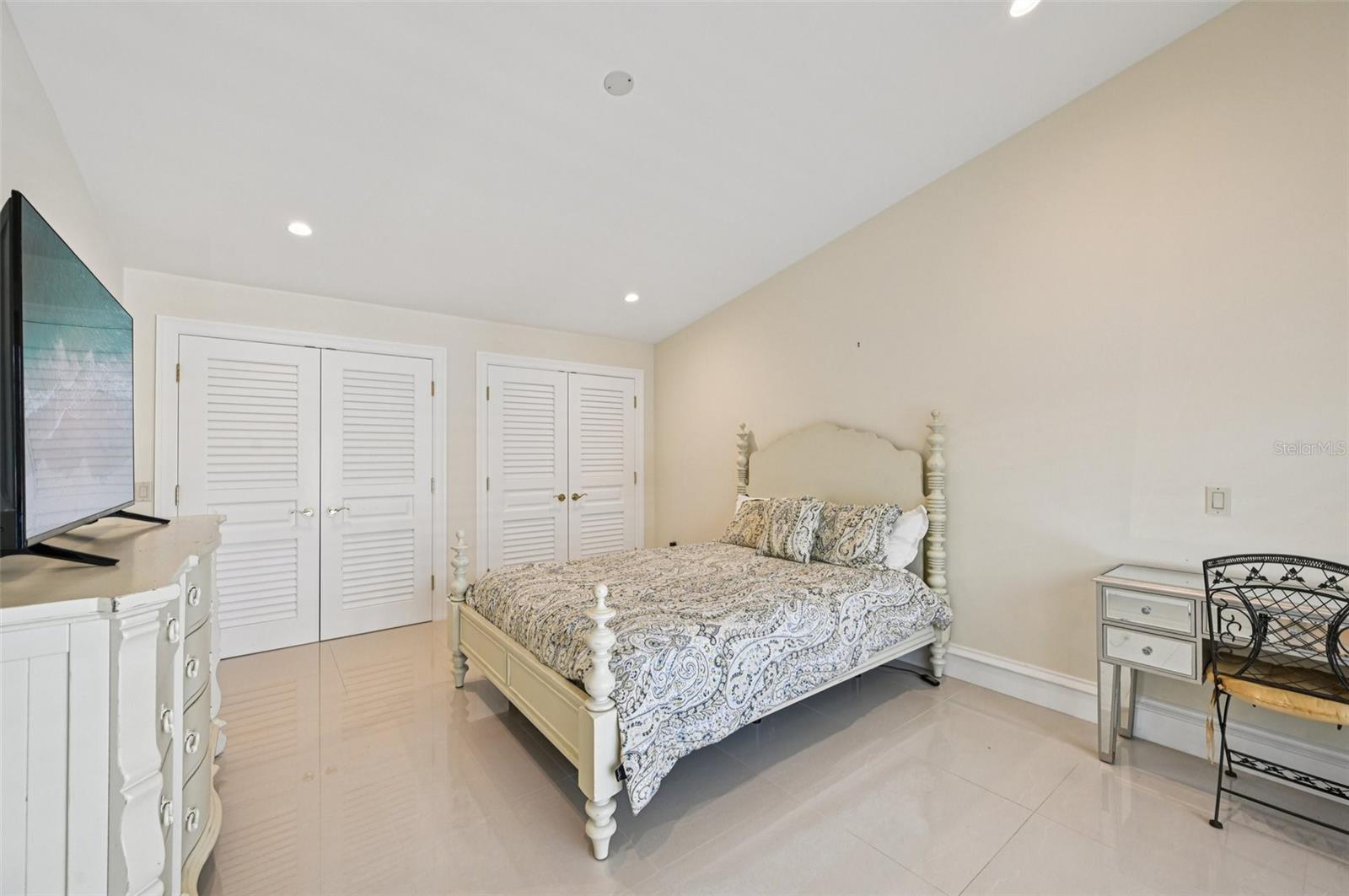 1121 Morningside Pl Property Photo 15