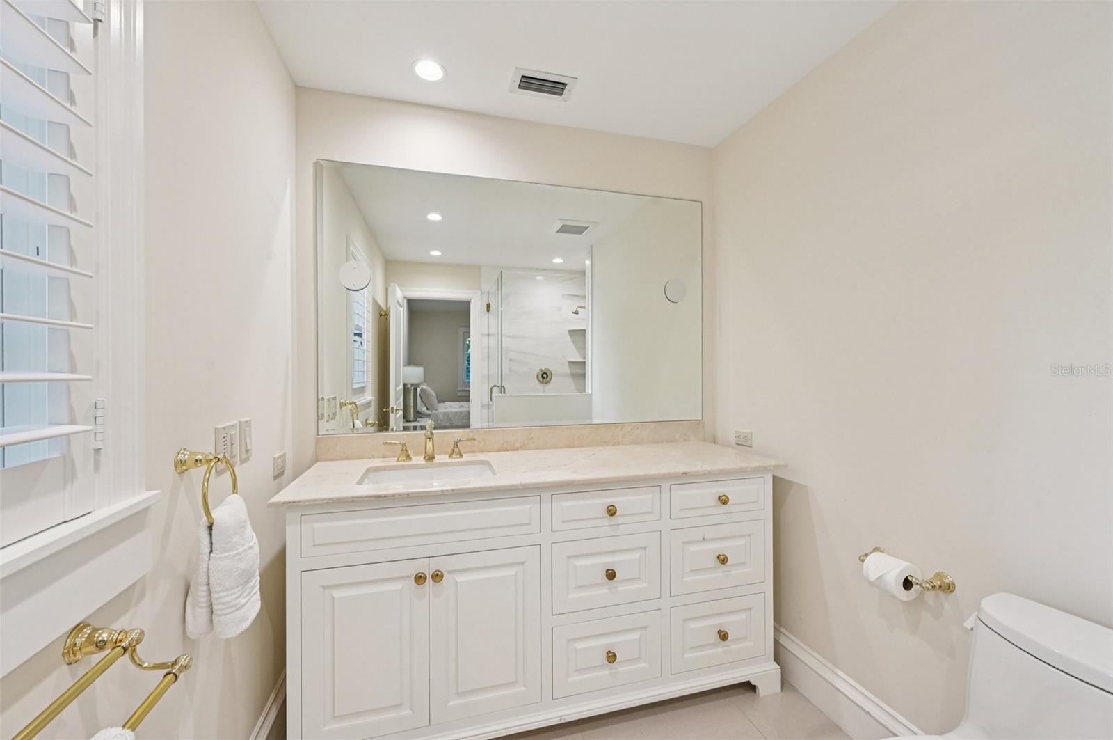 1121 Morningside Pl Property Photo 45