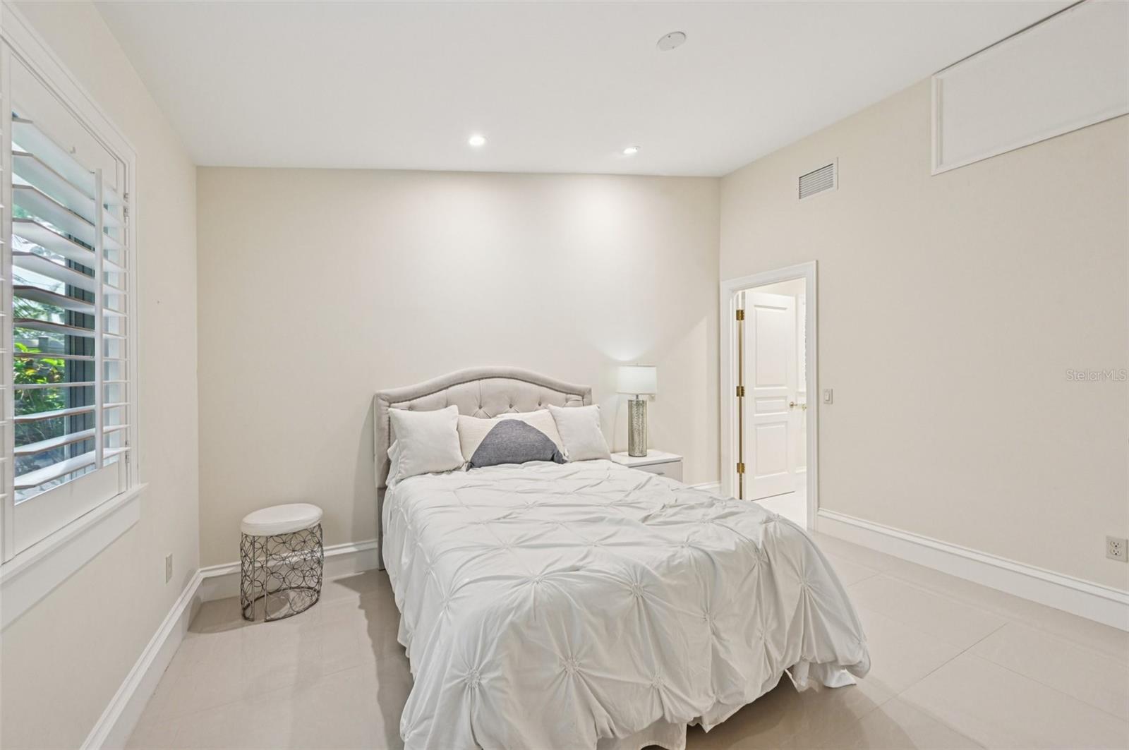 1121 Morningside Pl Property Photo 47