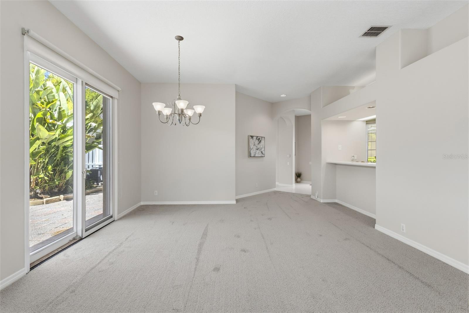 8706 53rd Ter E Property Photo 14