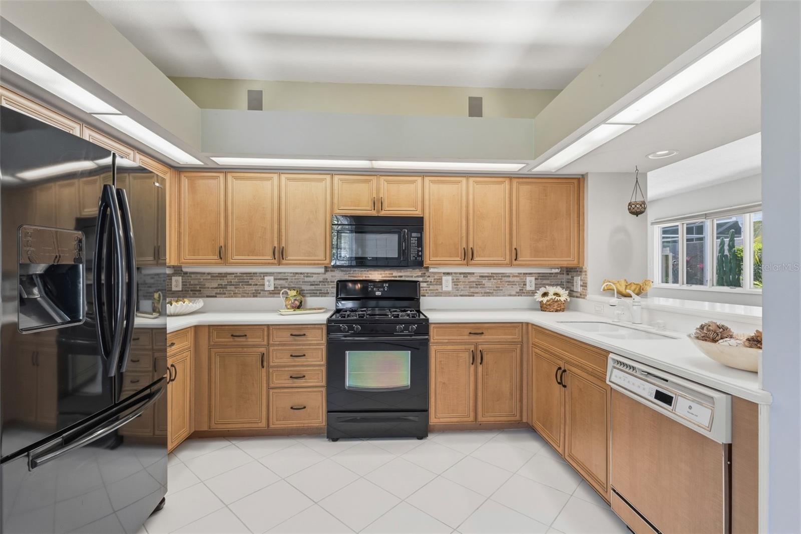 8706 53rd Ter E Property Photo 16