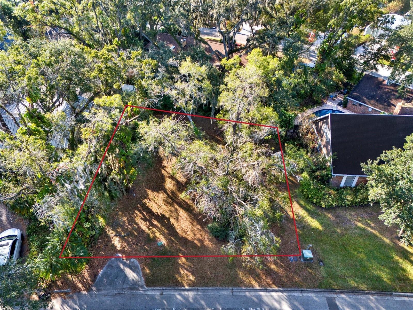 1113 N Riverhills Dr Property Photo 4